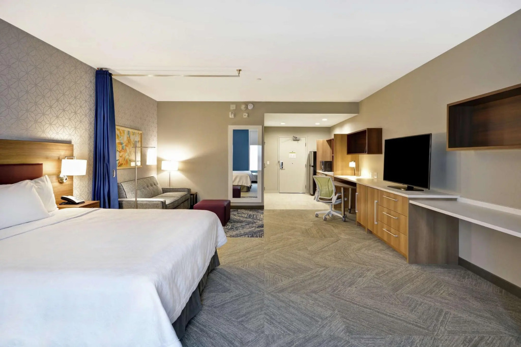 Home2 Suites Plano Legacy West