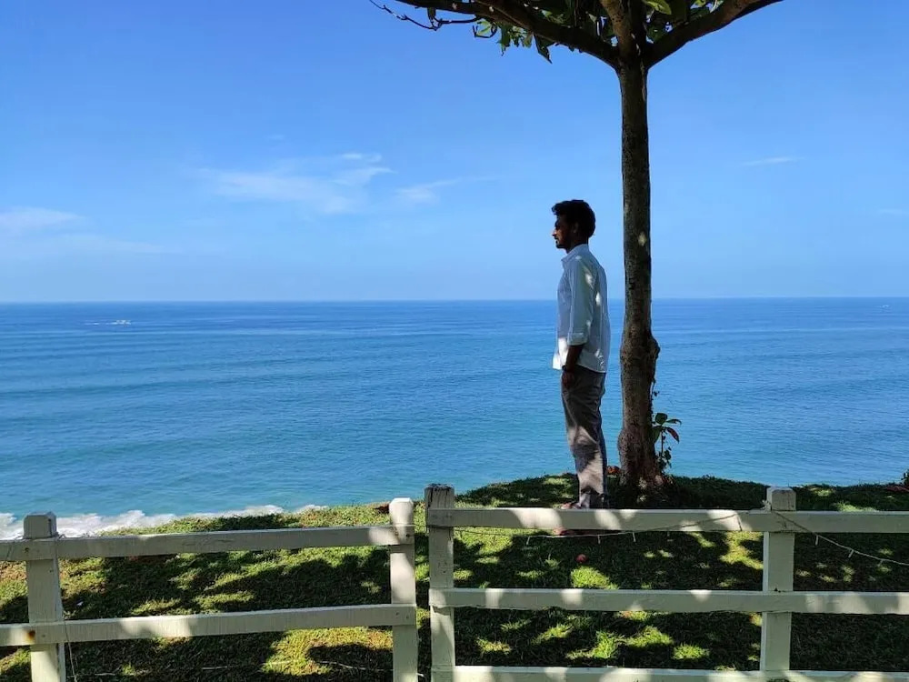 Pura Vida Varkala