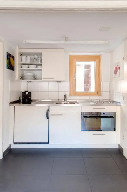 Cabana Apartments