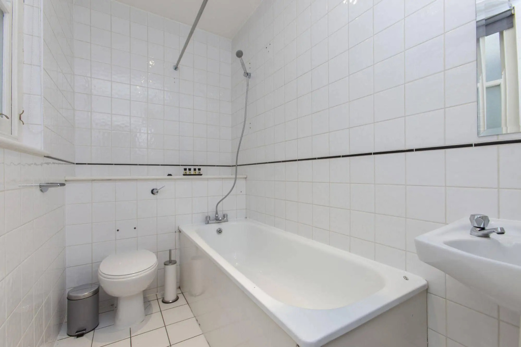 Club Living - Barbican Apartments