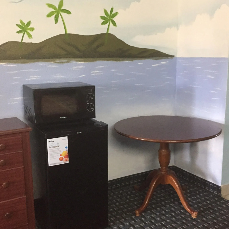 Guest Inn & Suites