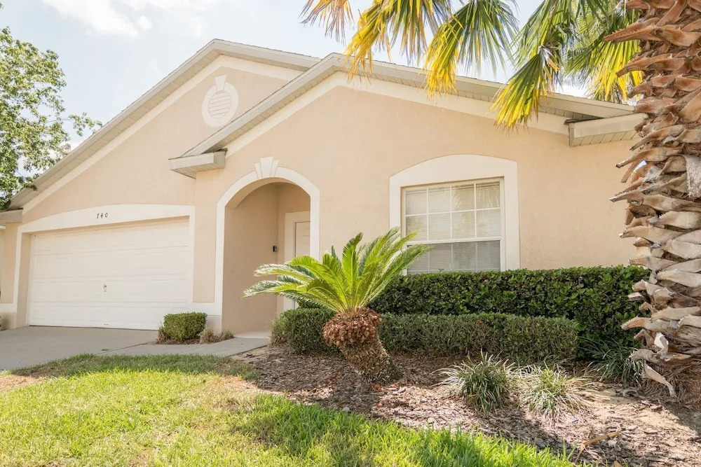 Hl740bd 4 Bedroom Villa in Hampton Lakes