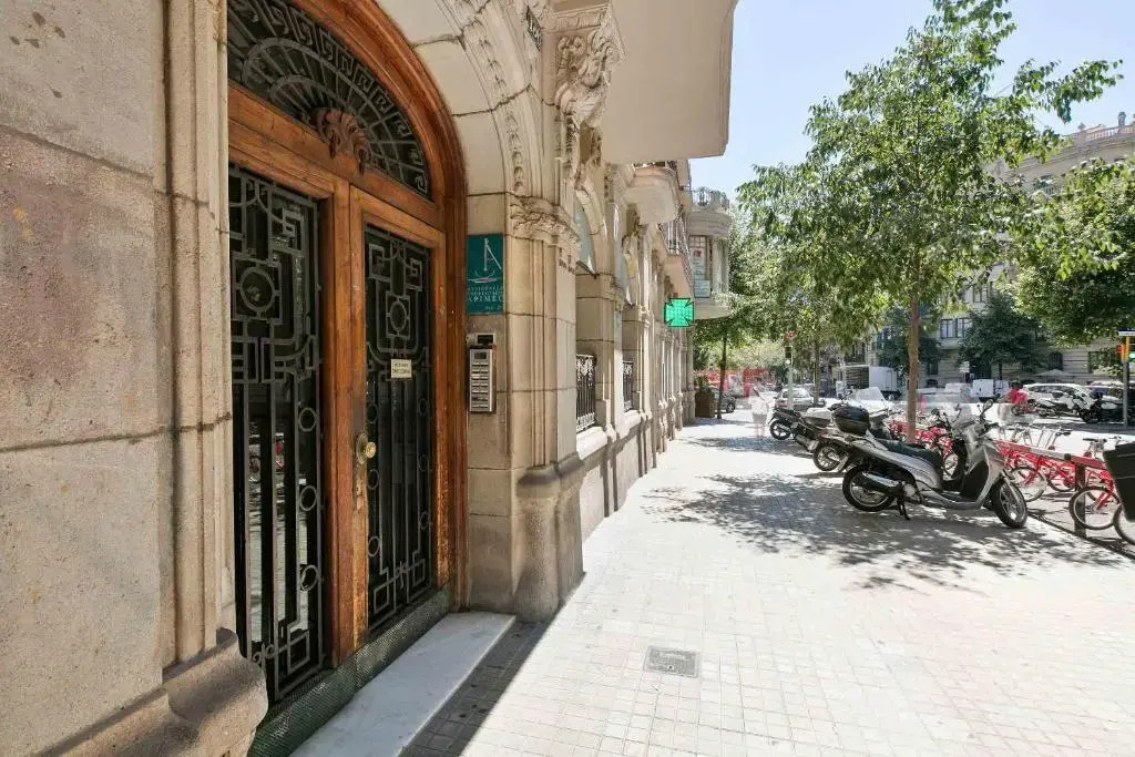 Habitat Apartments Barcelona Classic