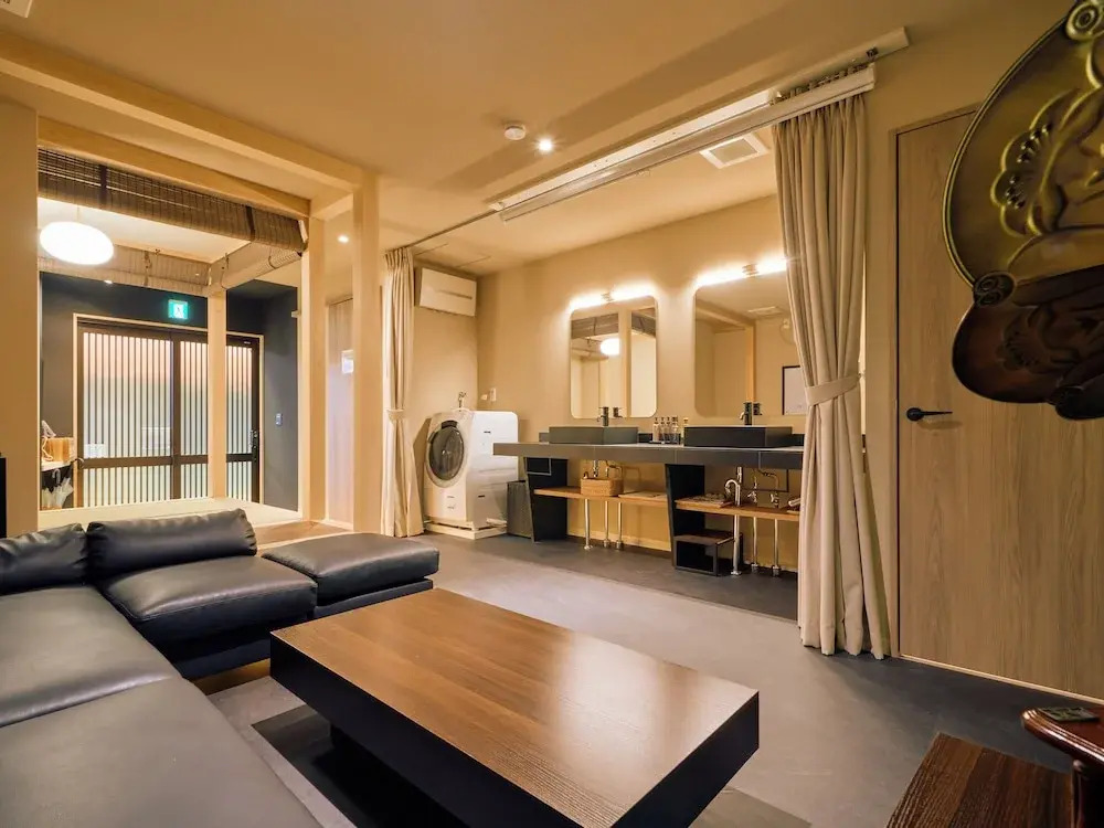 KONJAKUSO OSAKA TSUTENKAKU MUSHIBUROYA Sauna Villa