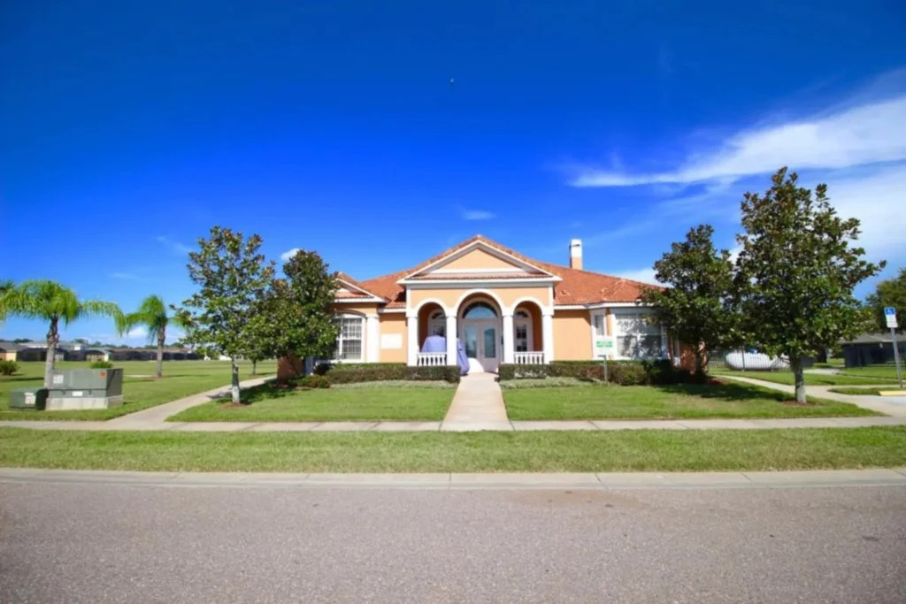 6 Bedroom/ 4.5 Bathroom Crystal Cove Resort (957 E, Kissimmee, US