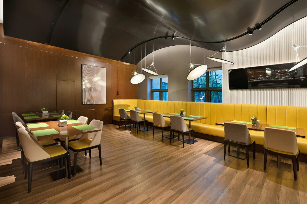 Hampton by Hilton Beijing South Railway Station