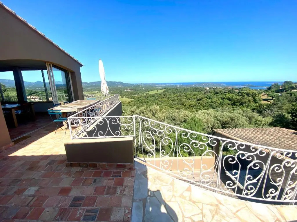 Magnifique Villa de Luxe avec Piscine
