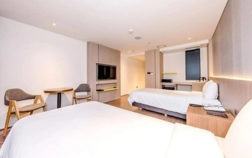 Noblepia Hotel