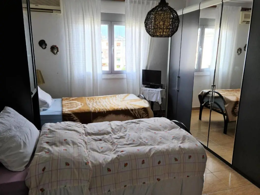 2-bedroom apartment with Dajti Mountain view