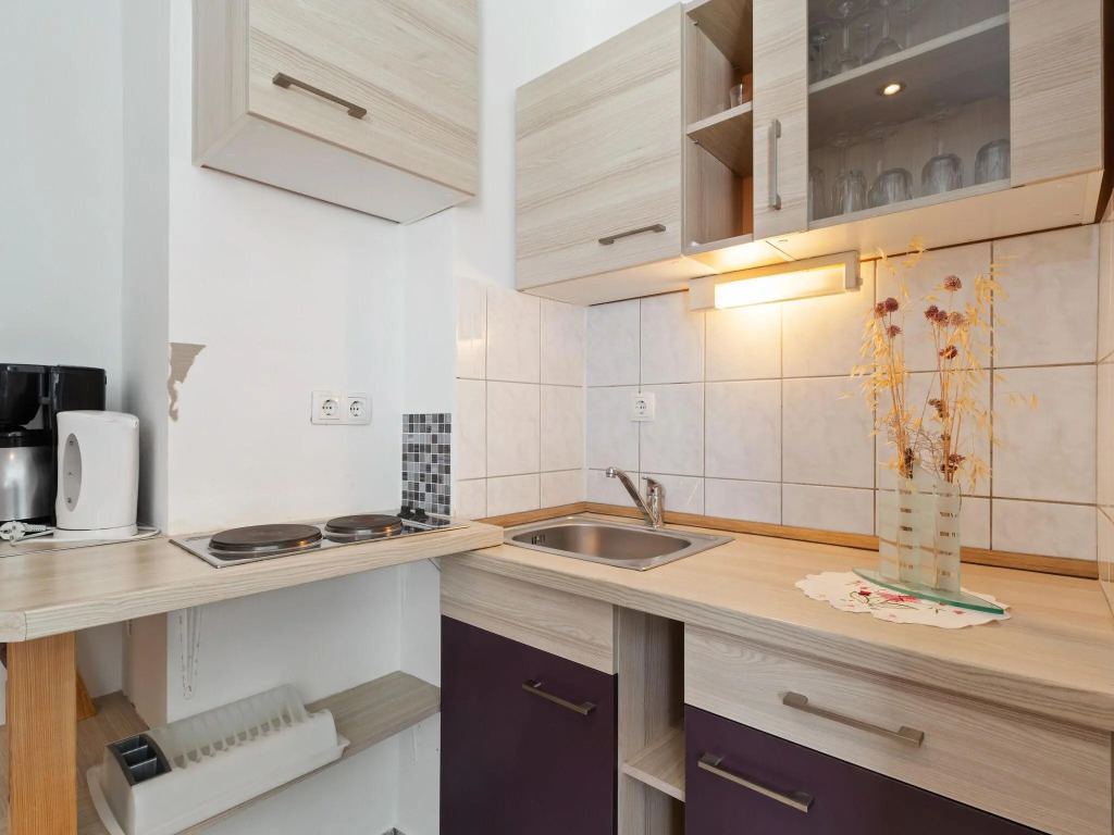 Lovely Apartment in Jadranovo near Town Center