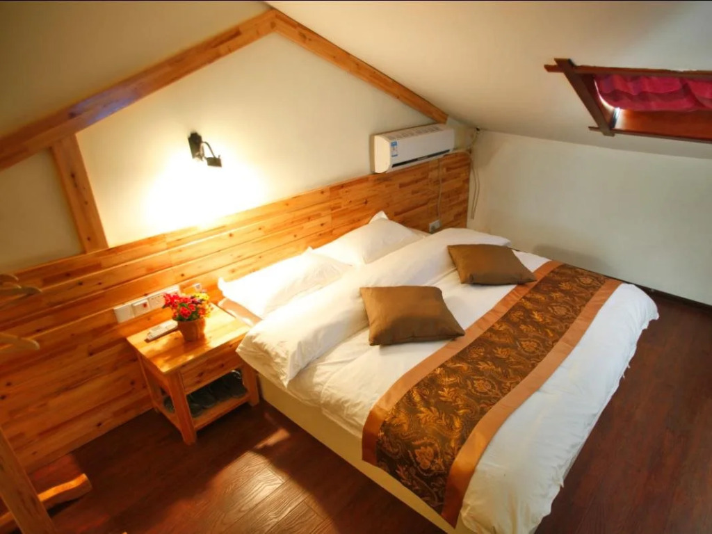 Wulingyuan Tu Youth Hostel