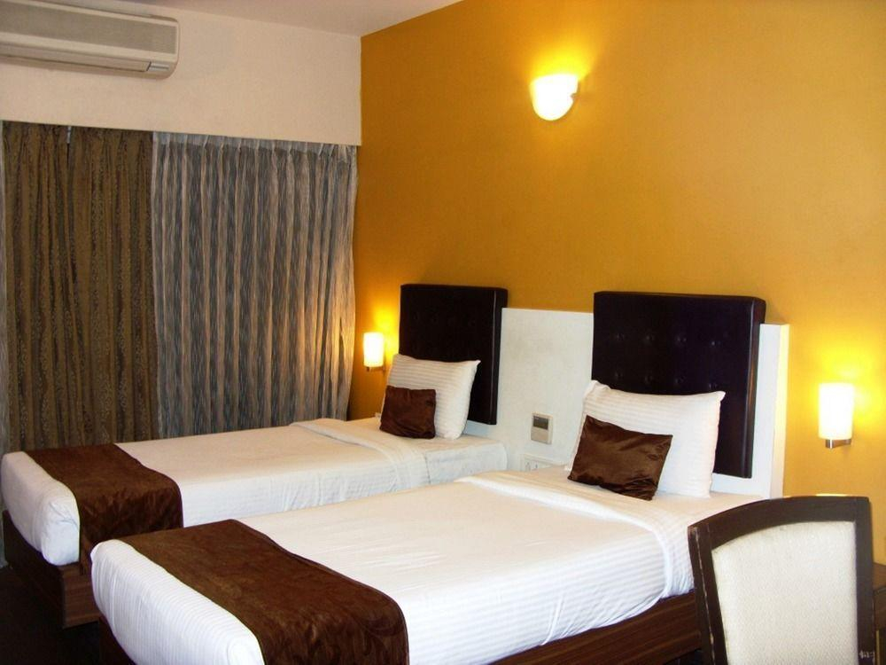Mango Suites Ascent