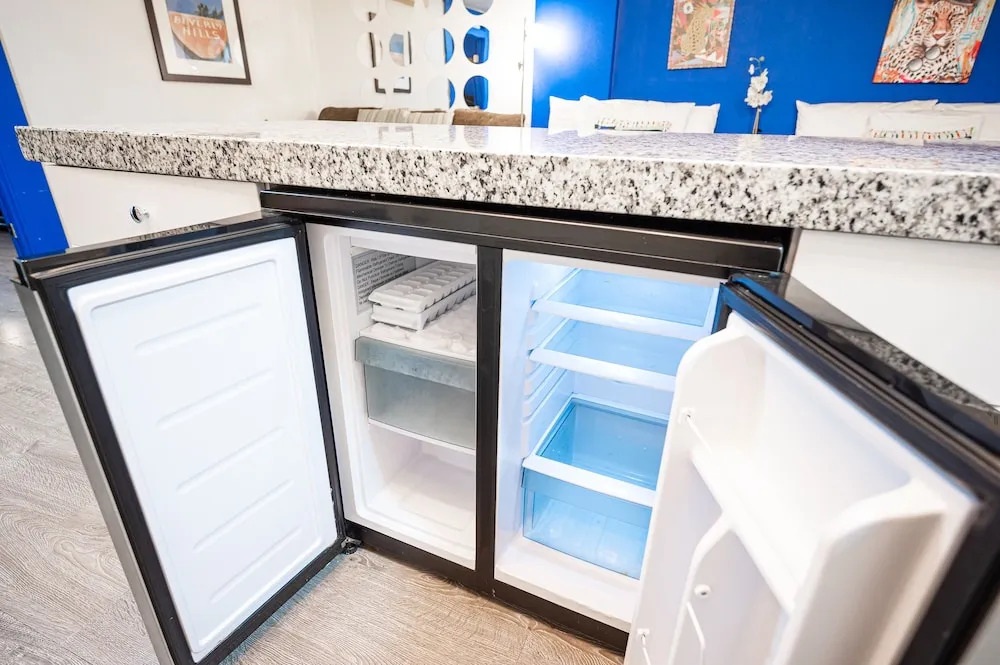Stay Together Suites 1BD1BA Apartment