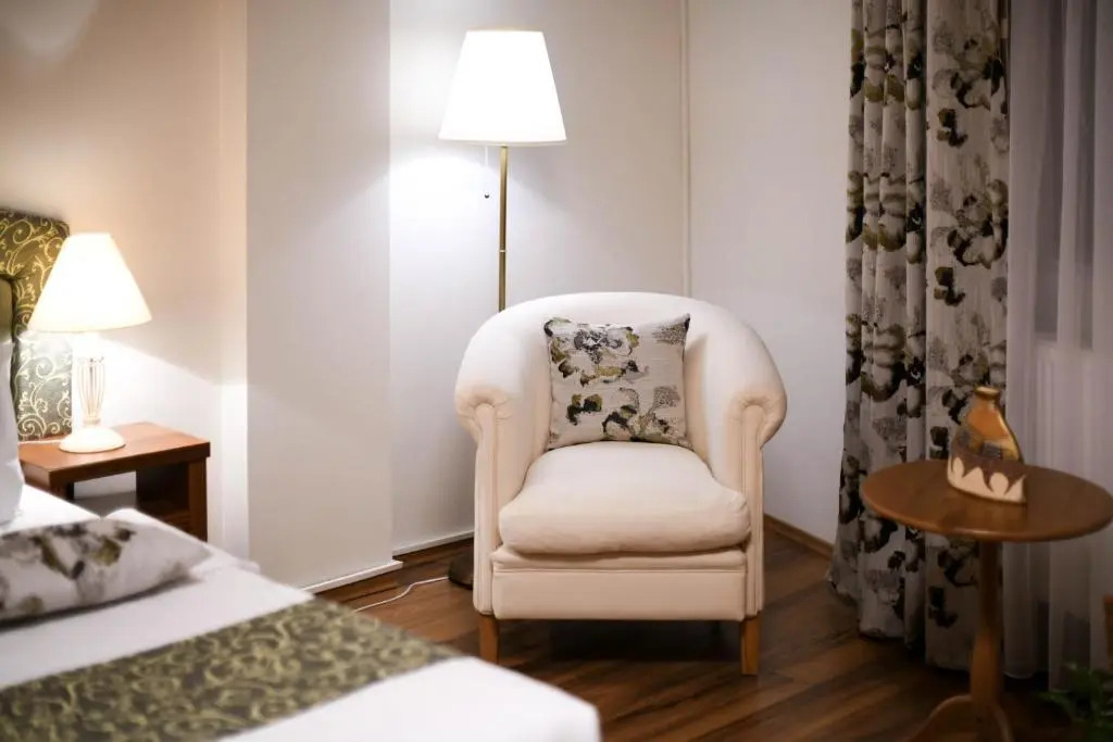 Hotel - Apartament Cabrio