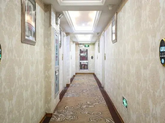 Dong Yang Nan ma'oushang Hotel