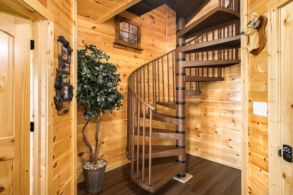 Hidden Heaven 5 Bedroom Home by Redawning