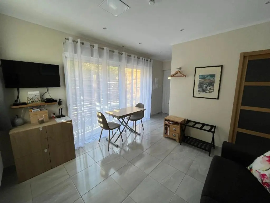 Appartement au calme dans un espace arboré