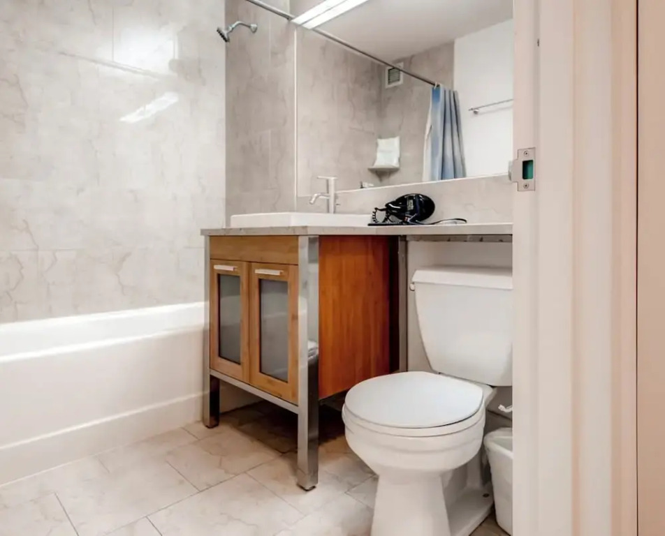 Global Luxury Suites at Hanover Square