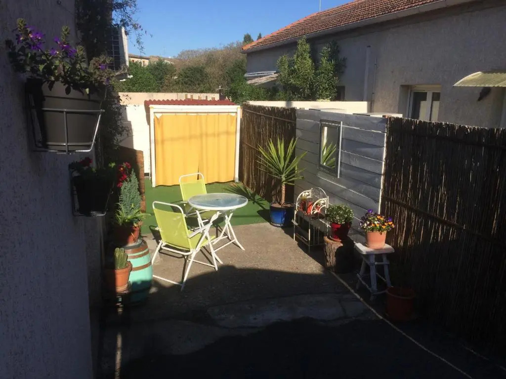 La Maisonnette et sa petite cour