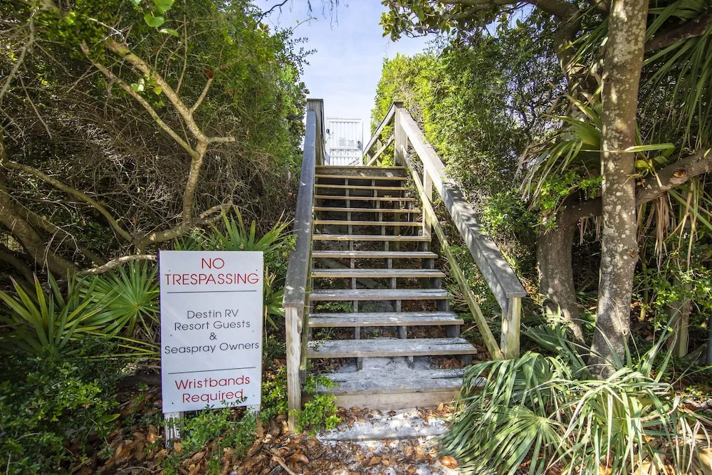 Seaspray by Southern Vacation Rentals