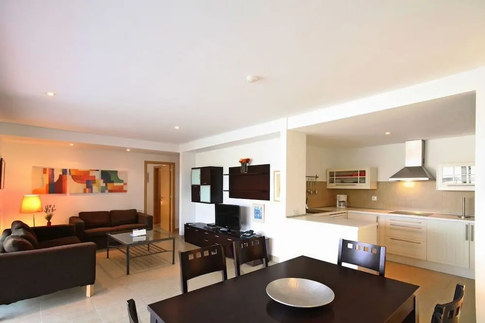 Villa in San B. de Tirajana, Gran Canaria 102870 by MO Rentals