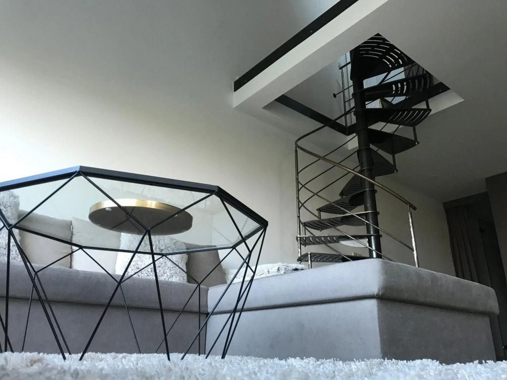 Luxury Loft Duplex Penthouse Of 190m2 & Free Parking