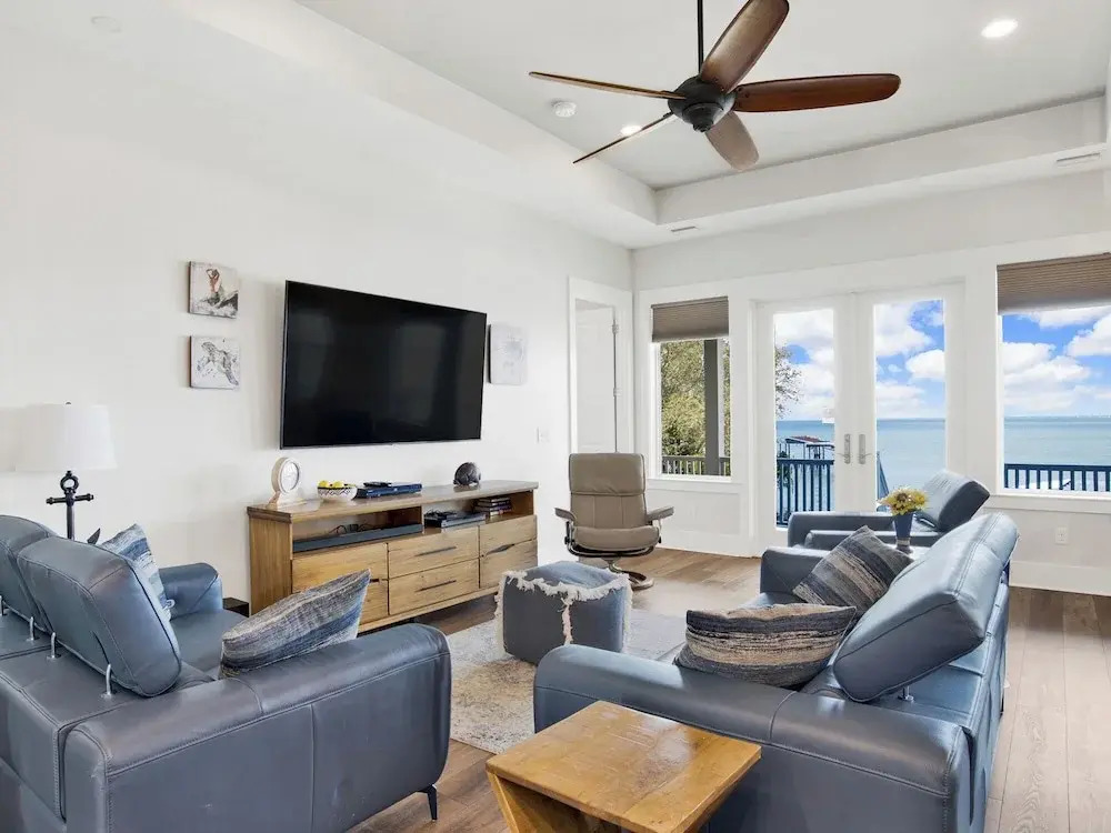 Bay Dream Believer by Southern Vacation Rentals