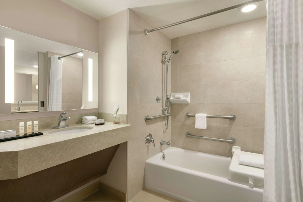 Embassy Suites by Hilton San Juan - Hotel & Casino