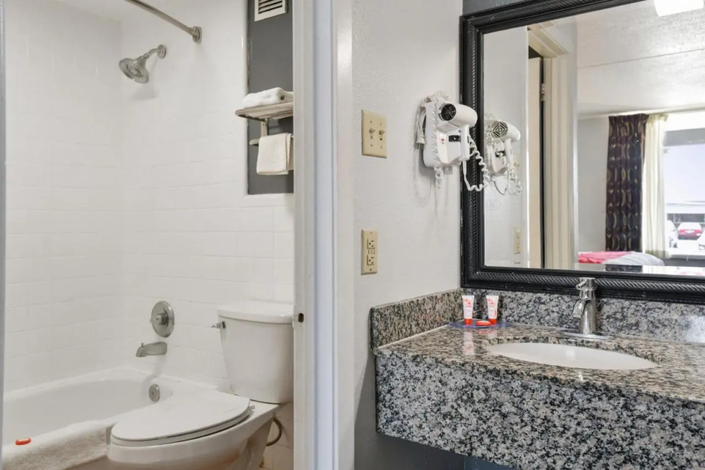OYO Hotel Lake Park-Valdosta I-75, Exit 5