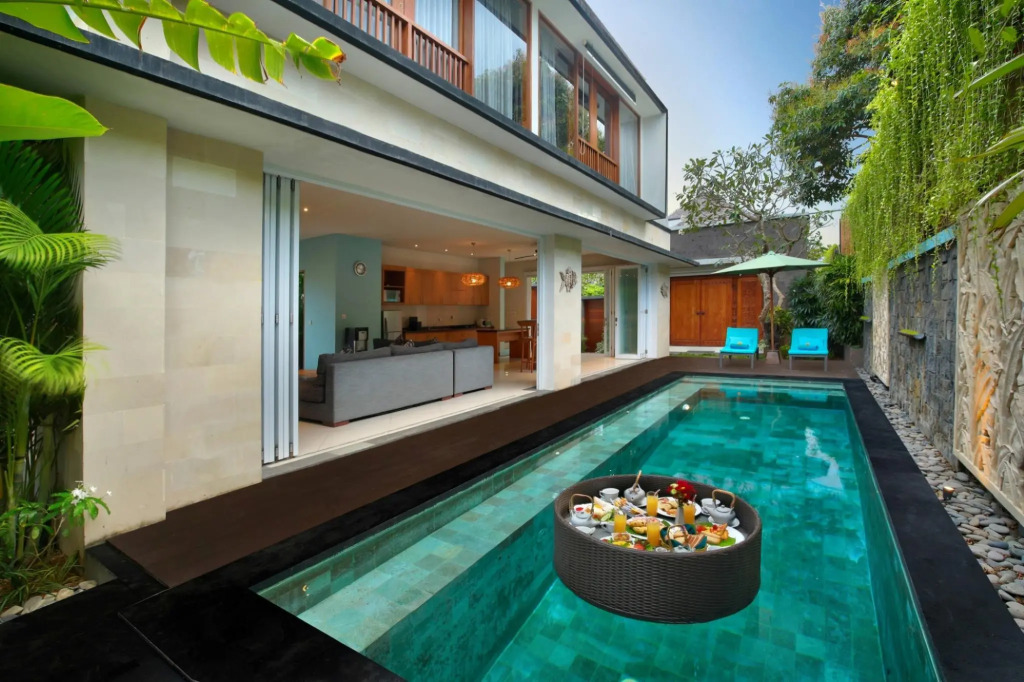 Lacasa Villa Legian
