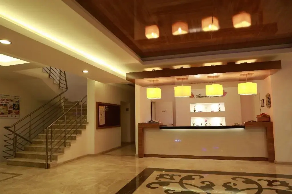 Almera Park Apart Hotel