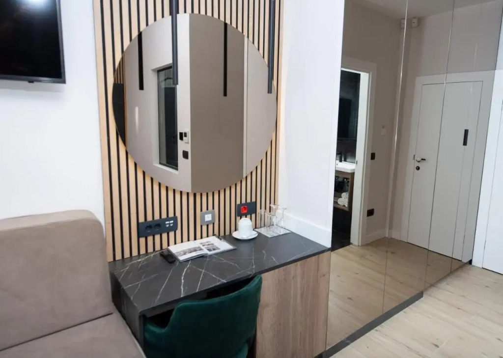 Karmel Beachway Rooms1
