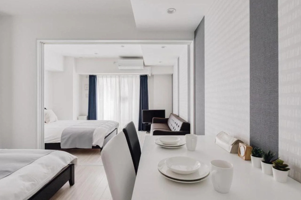 BON Condo Namba Nipponbashi
