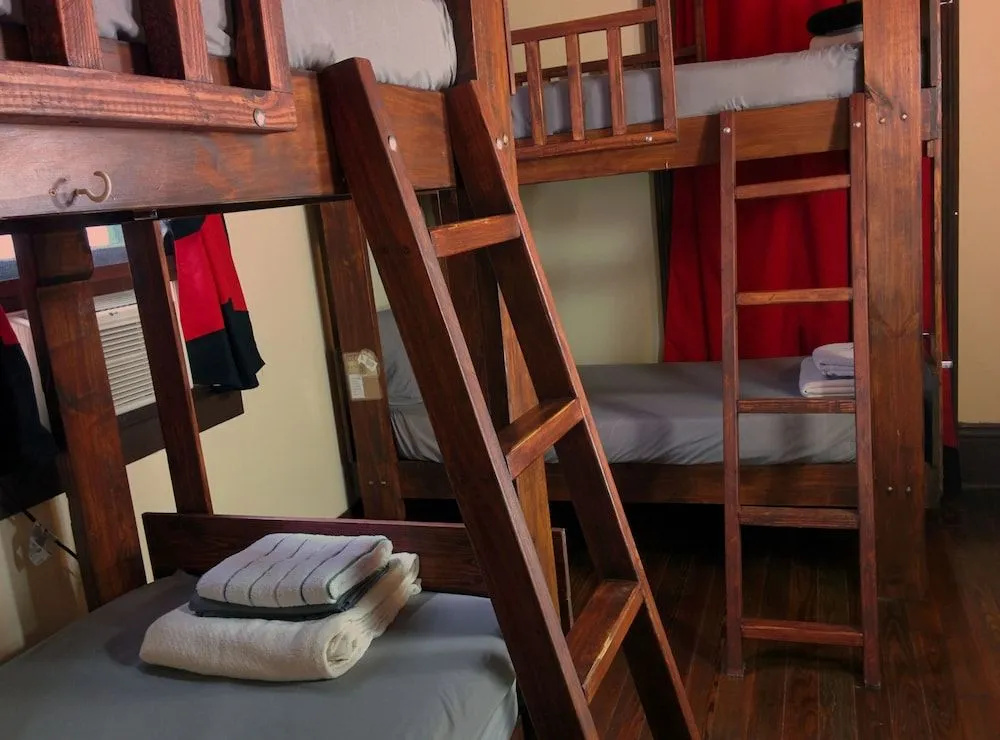 Site 61 Guesthouse