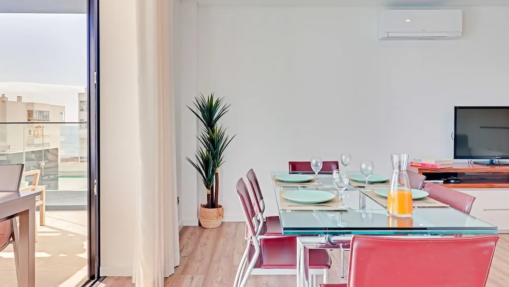 SKY Beach Apartment in Quarteira