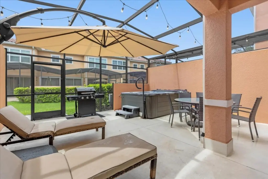 2 Bedrooms 25 Bathrooms Regal Oaks 2634 Cl