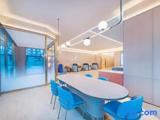 HanTing Hotel (Barkam, Aba Prefecture)