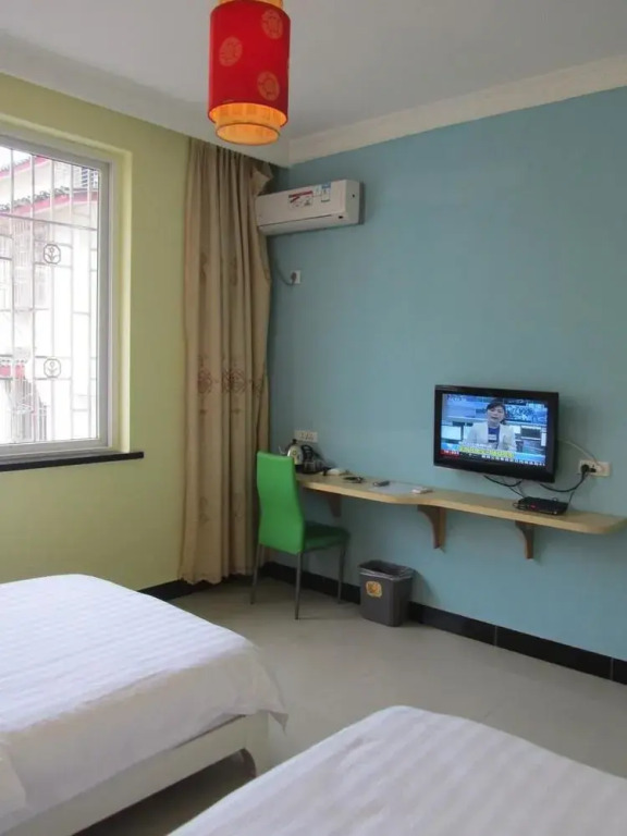 Yangshuo Romantic Inn