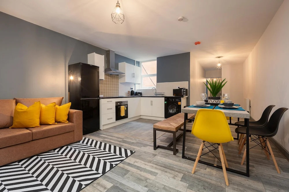 Oak Suite - Talbot Road - Blackpool - Spacious