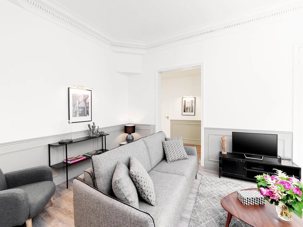 Luxury 4 Bedrooms Opera I by Livinparis