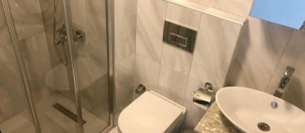 ONLY ONE Suites&Residence