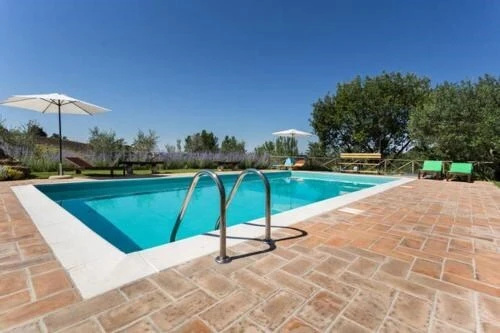 Umbrian Holiday on the enchanting hills of Todi