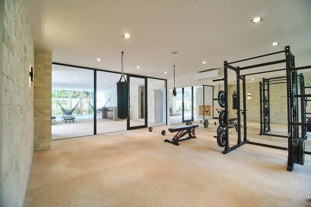 Pure Condos 302 By Lockey