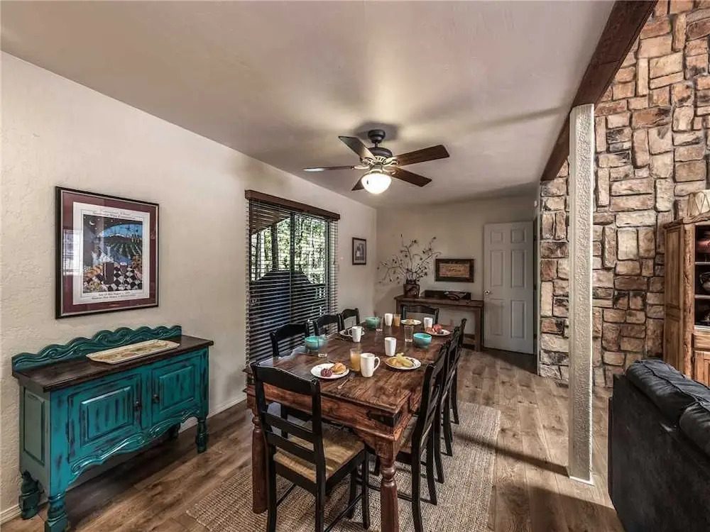 Lehrs Lair - Five Bedroom Cabin