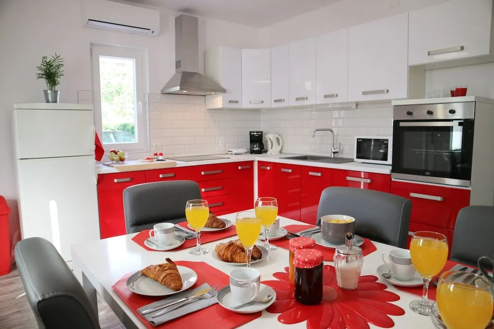 Apartman Vlašić - Vodice - Parking - Wi-Fi-Bike
