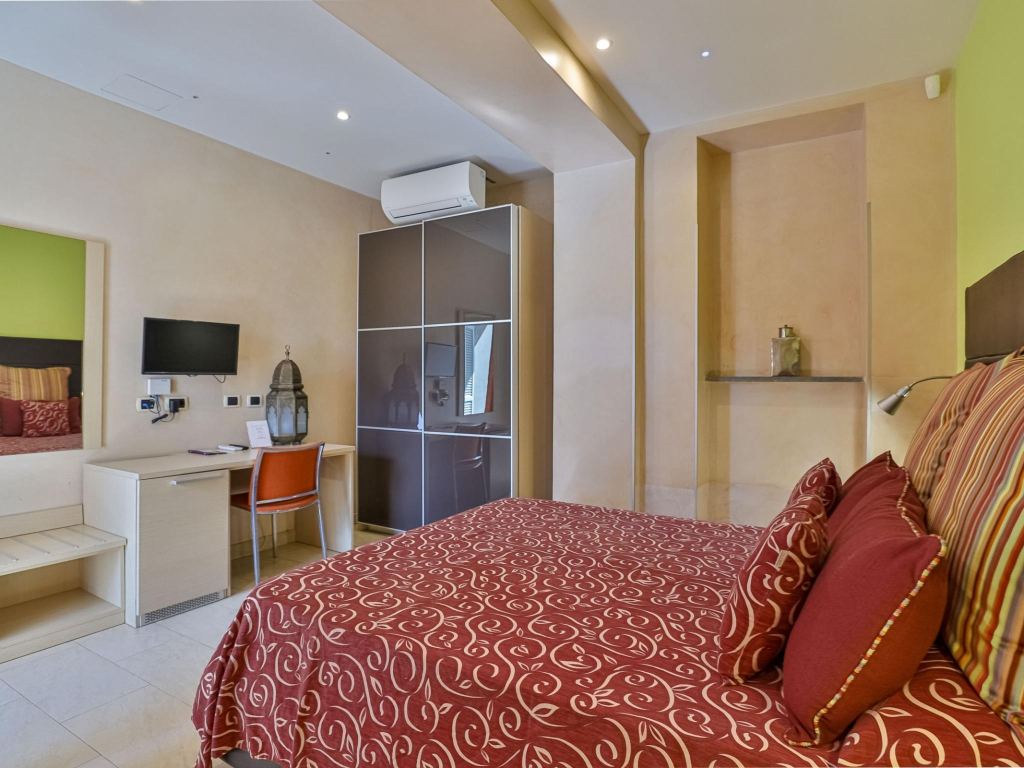 Luxury room with sea view in Amalfi ID 3935
