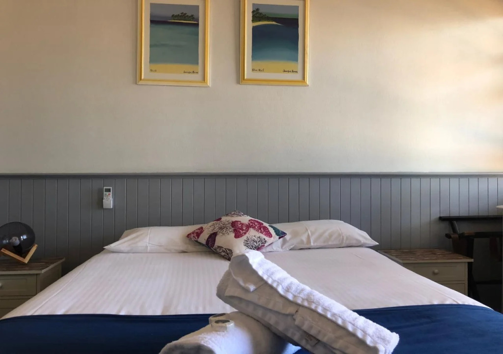 Squids Ink Motel