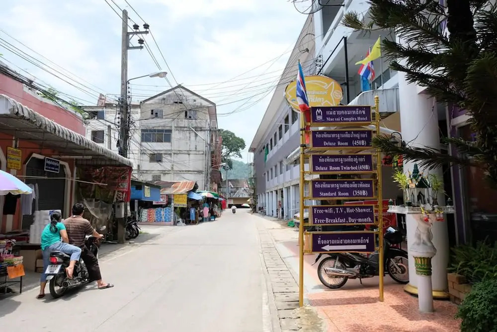 Maesai Complex Hotel