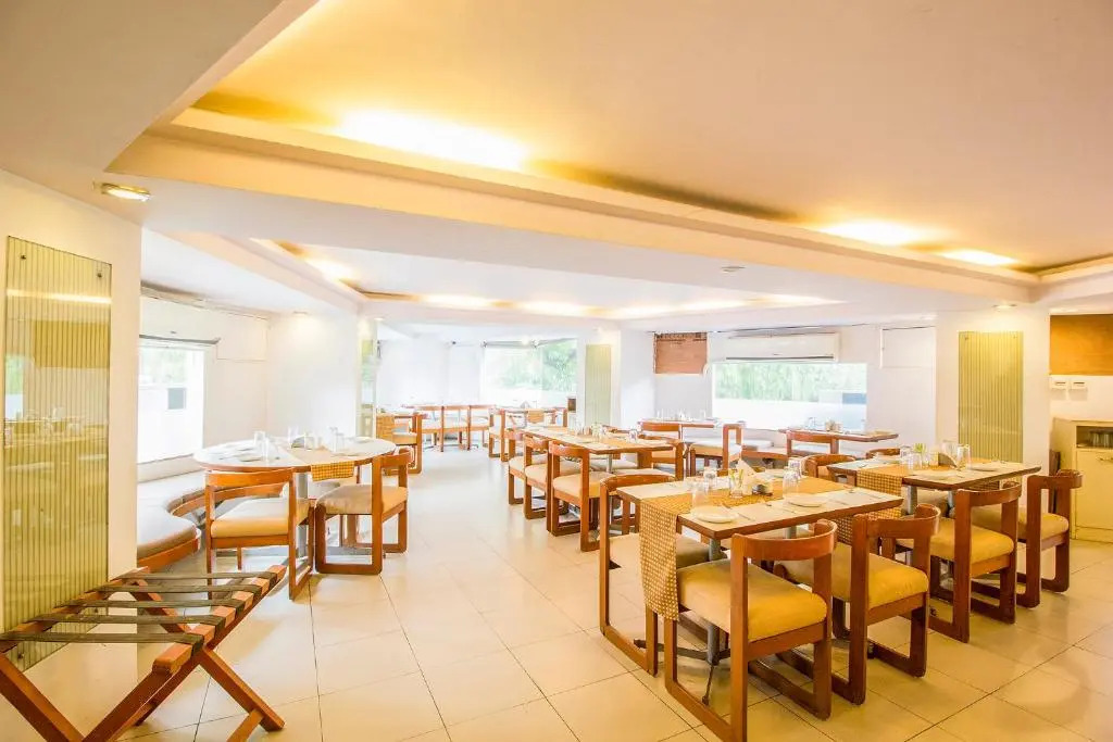 FabHotel Kalyan