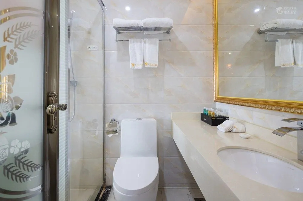 Shenzhen Senzhirun Hotel